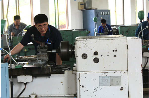 2.1内页1.jpg 2.1内页1.jpg